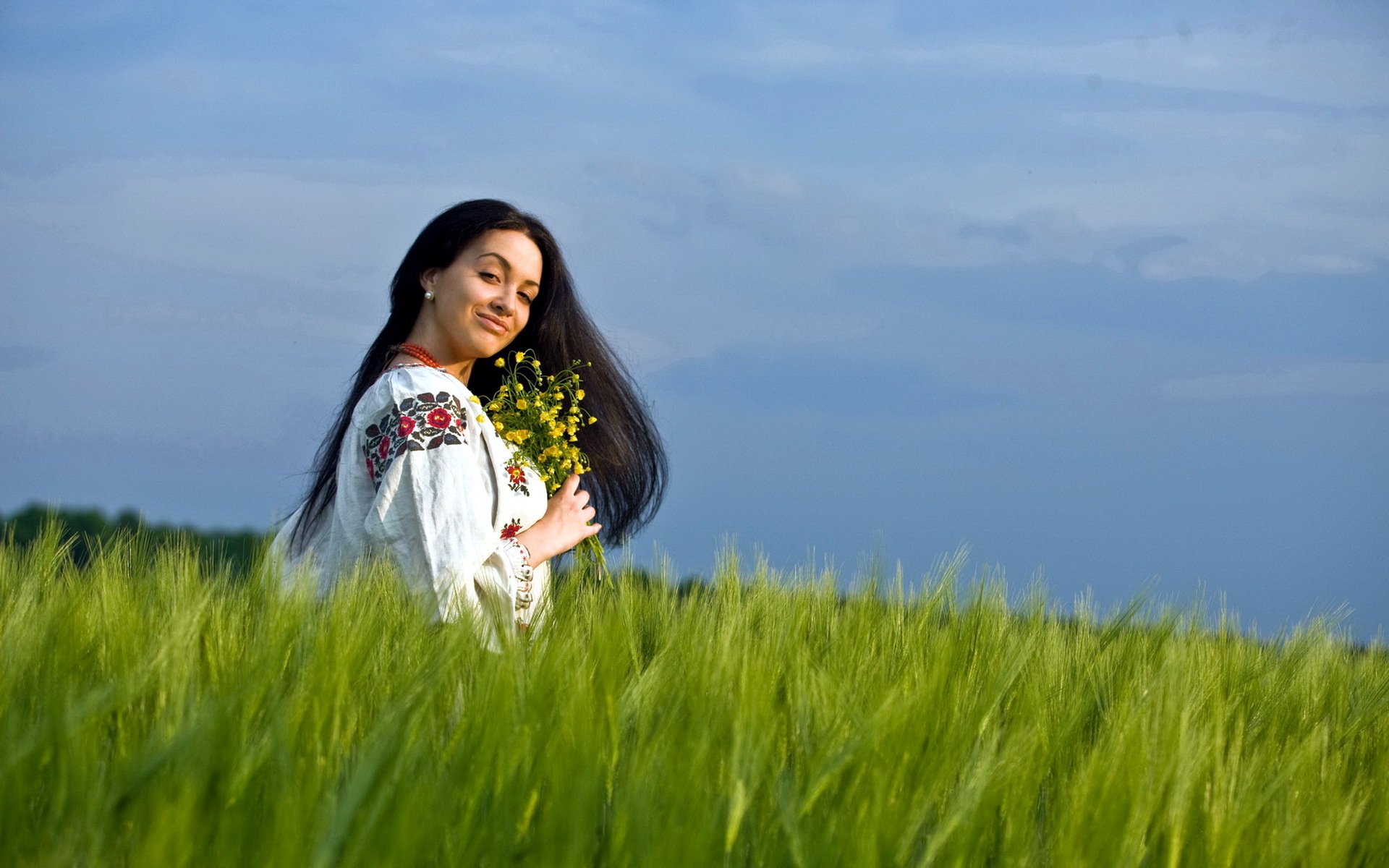 Girls in Slavic costumes in Belize