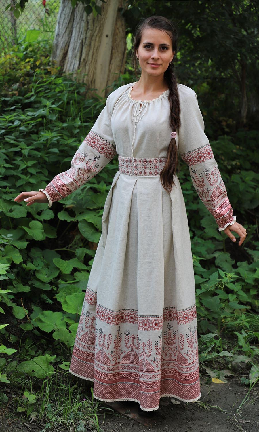 Girls in Slavic costumes in Belize