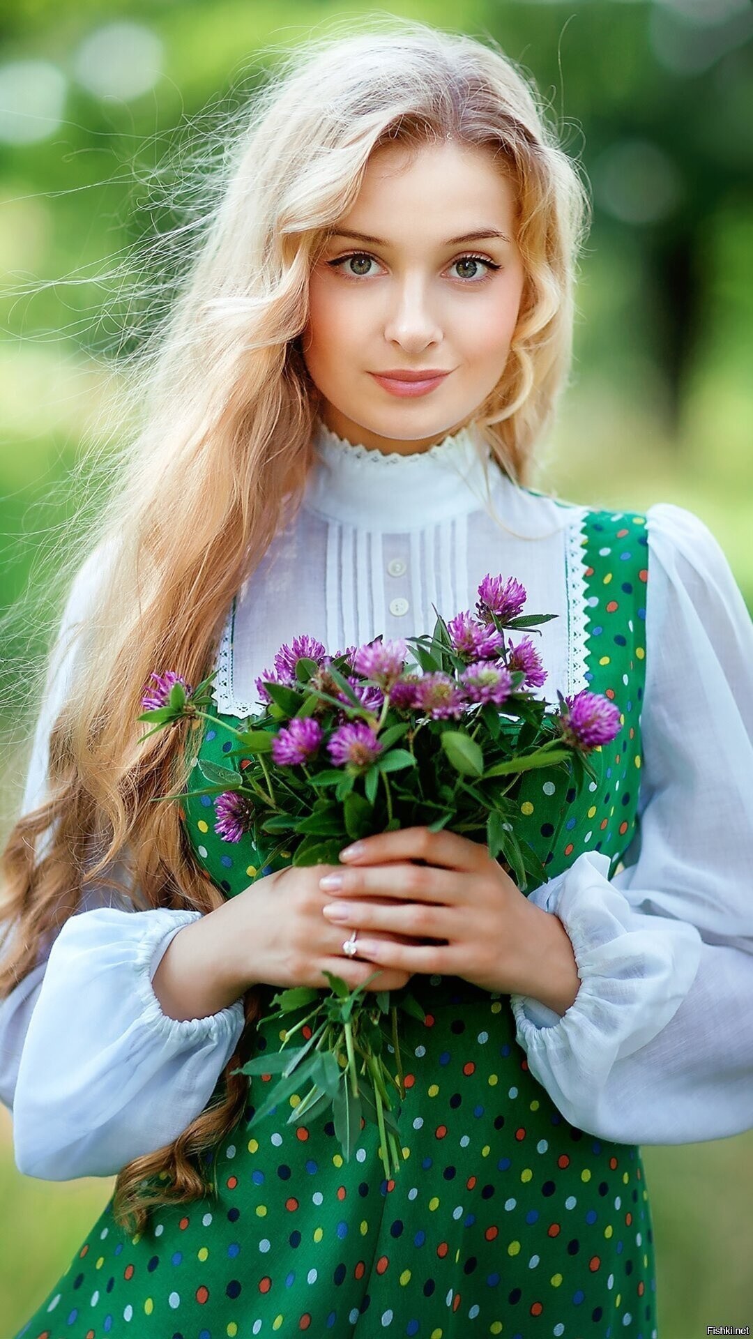 Girls in Slavic costumes in Belize
