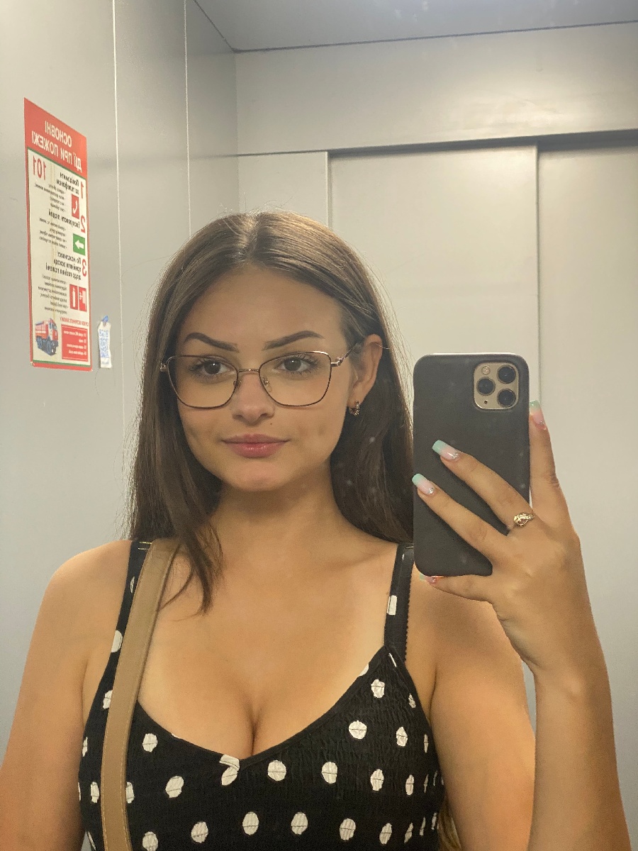 Sexy model Stacy in Belize